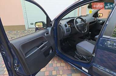 Хэтчбек Ford Fusion 2008 в 