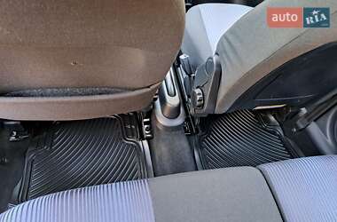 Хэтчбек Ford Fusion 2008 в 