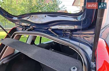 Хэтчбек Ford Fusion 2008 в 