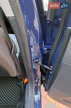 Хэтчбек Ford Fusion 2008 в 