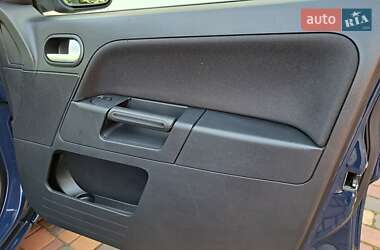Хэтчбек Ford Fusion 2008 в 