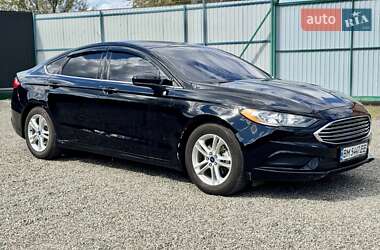 Седан Ford Fusion 2017 в 