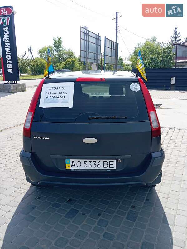 Седан Ford Fusion 2007 в Мукачево