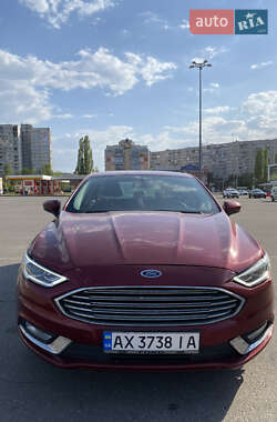 Седан Ford Fusion 2017 в 