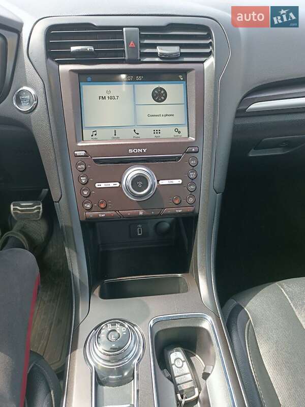 Седан Ford Fusion 2019 в Рівному