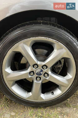 Седан Ford Fusion 2014 в 