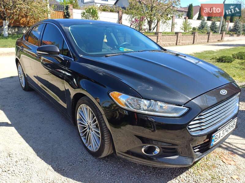 Седан Ford Fusion 2014 в Кропивницком