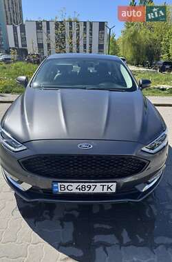 Седан Ford Fusion 2017 в Львові