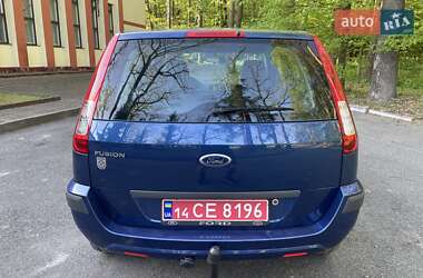 Хэтчбек Ford Fusion 2008 в 