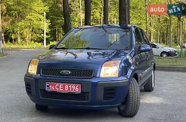 Хэтчбек Ford Fusion 2008 в 