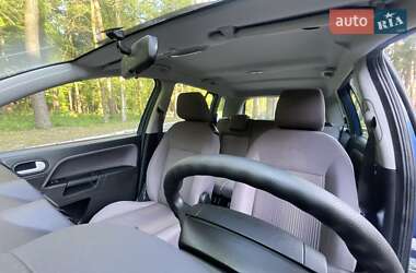 Хэтчбек Ford Fusion 2008 в 