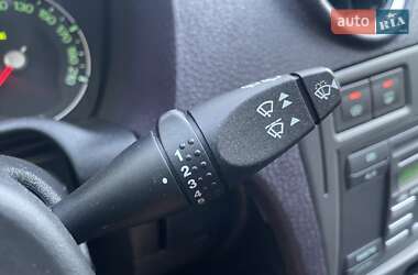 Хэтчбек Ford Fusion 2008 в 