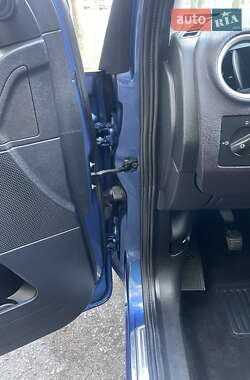 Хэтчбек Ford Fusion 2008 в 