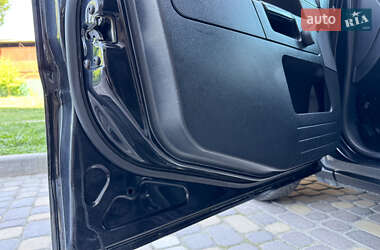 Хэтчбек Ford Fusion 2009 в 