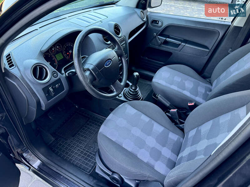 Хетчбек Ford Fusion 2009 в Хмельницькому