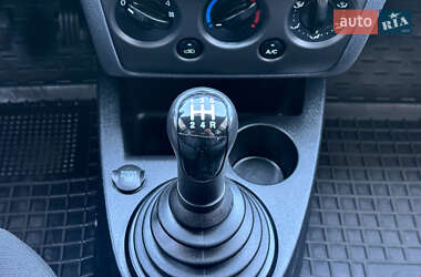 Хэтчбек Ford Fusion 2009 в 