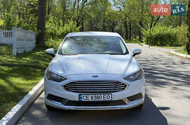 Седан Ford Fusion 2016 в 