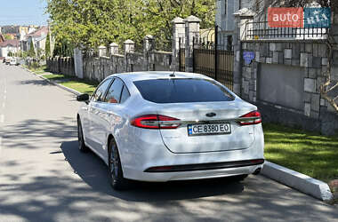 Седан Ford Fusion 2016 в 