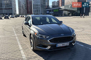 Седан Ford Fusion 2016 в Киеве