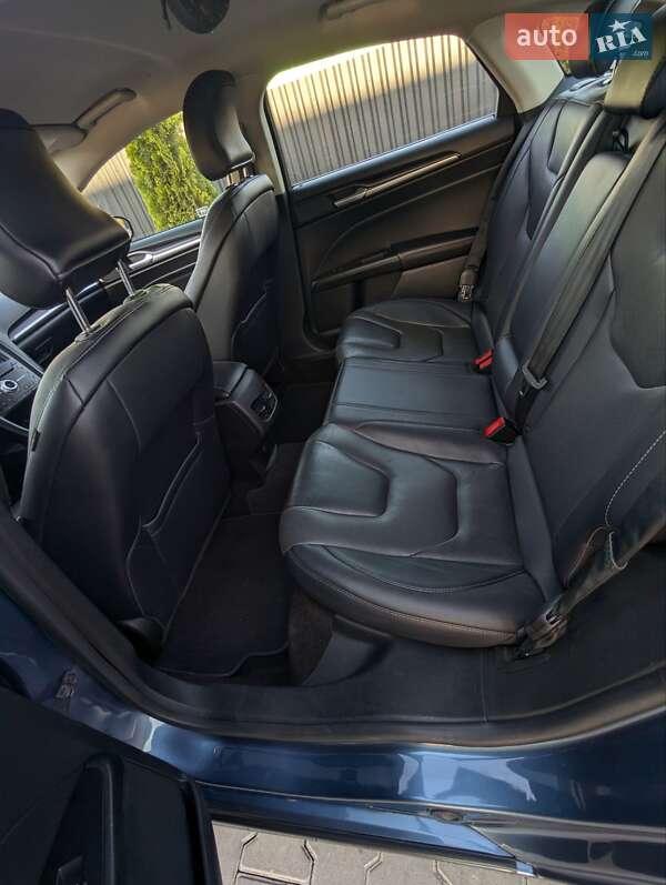 Седан Ford Fusion 2018 в Одессе