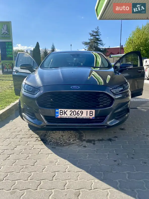 Ford Fusion 2015