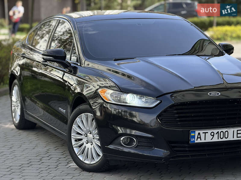 Седан Ford Fusion 2012 в Ивано-Франковске