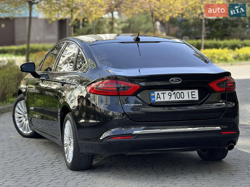 Седан Ford Fusion 2012 в Ивано-Франковске