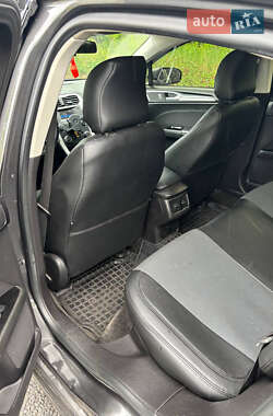 Седан Ford Fusion 2014 в 