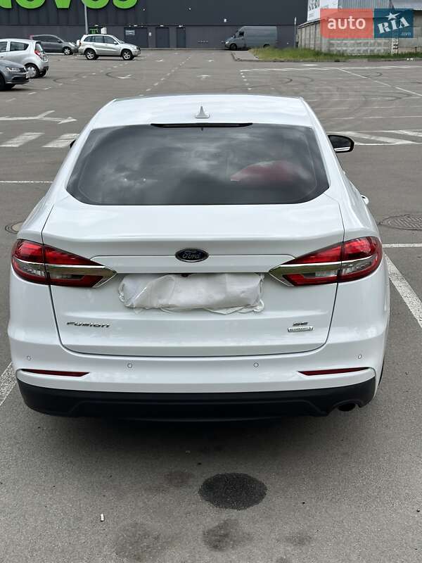 Седан Ford Fusion 2019 в Киеве фото 2 Седан Ford Fusion 2019 в Киеве