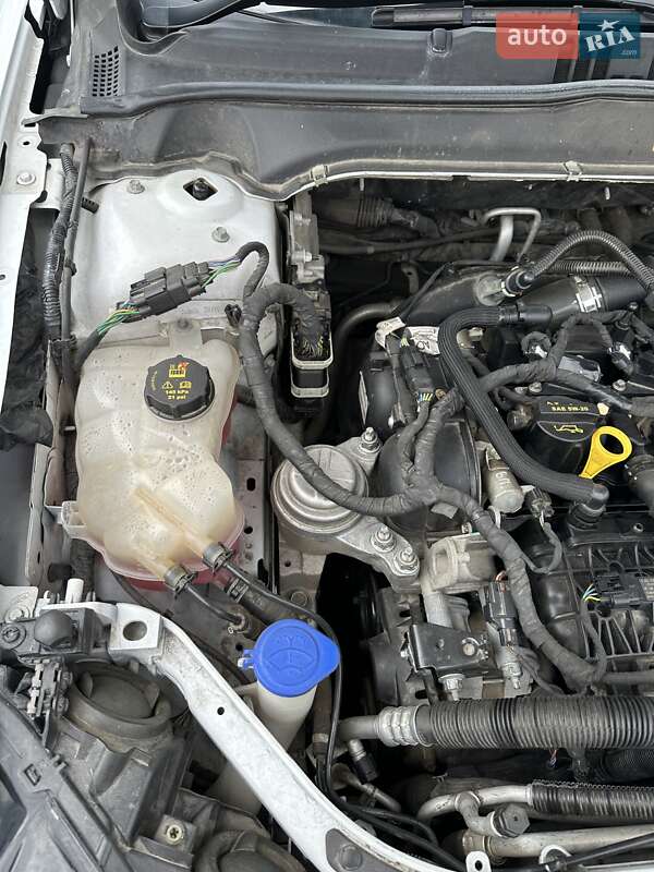 Седан Ford Fusion 2019 в Киеве фото 7 Седан Ford Fusion 2019 в Киеве