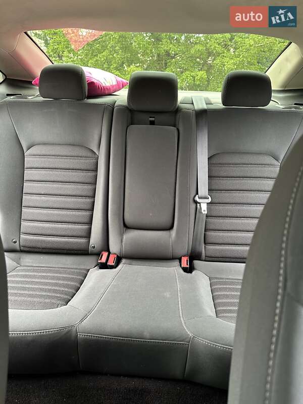 Седан Ford Fusion 2019 в Киеве фото 21 Седан Ford Fusion 2019 в Киеве