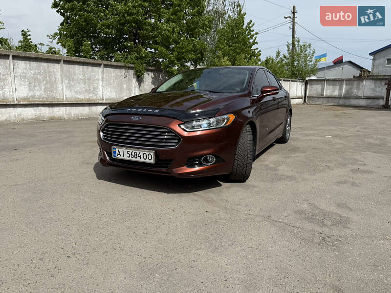 Седан Ford Fusion 2014 в 