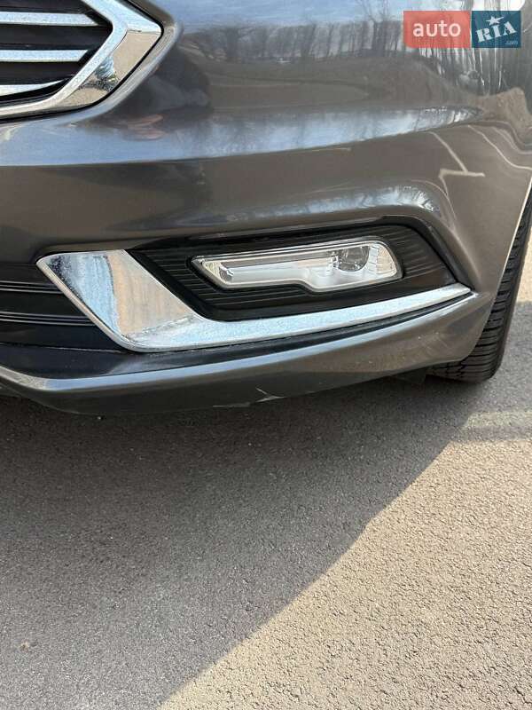 Седан Ford Fusion 2016 в Києві