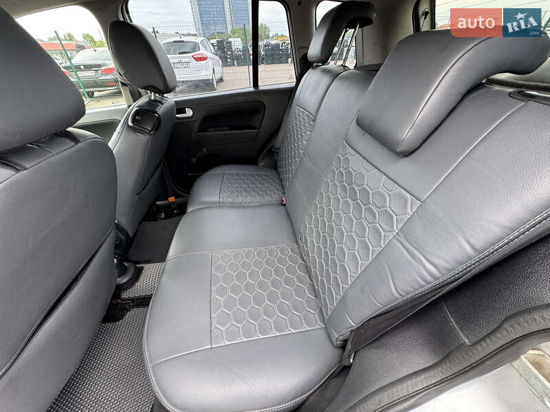 Хэтчбек Ford Fusion 2011 в Киеве фото 19 Хэтчбек Ford Fusion 2011 в Киеве