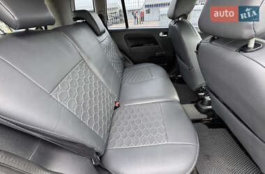 Хэтчбек Ford Fusion 2011 в 