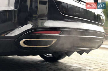 Седан Ford Fusion 2016 в 