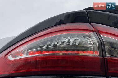 Седан Ford Fusion 2016 в 