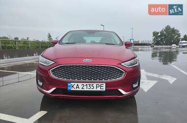 Седан Ford Fusion 2018 в Києві