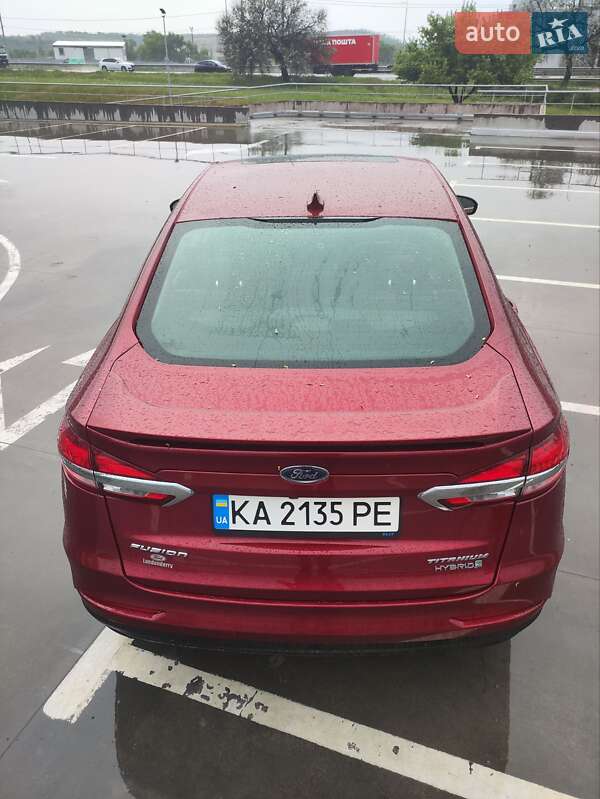 Седан Ford Fusion 2018 в Киеве