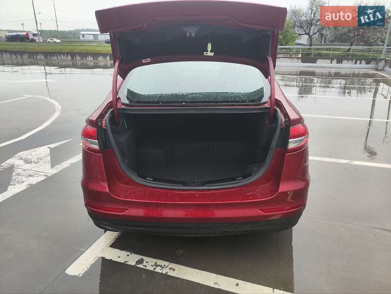 Седан Ford Fusion 2018 в Киеве