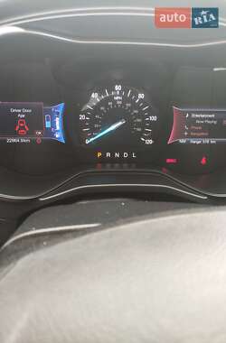 Седан Ford Fusion 2018 в 
