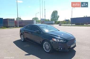 Седан Ford Fusion 2014 в 