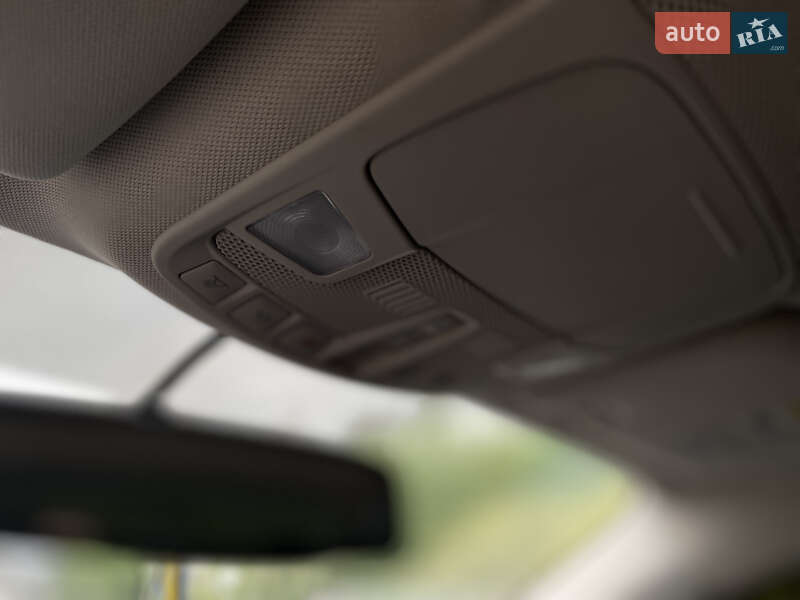 Седан Ford Fusion 2013 в Дрогобыче