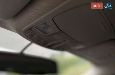 Седан Ford Fusion 2013 в 