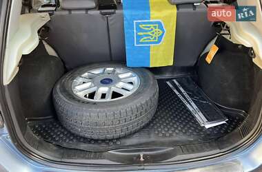 Хэтчбек Ford Fusion 2007 в 