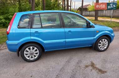 Хетчбек Ford Fusion 2010 в 