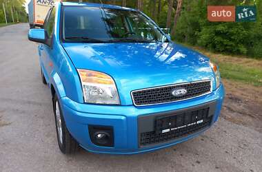 Хетчбек Ford Fusion 2010 в 