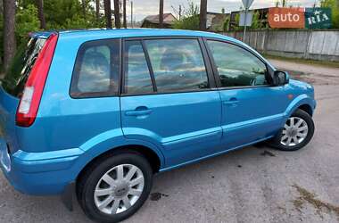 Хетчбек Ford Fusion 2010 в 