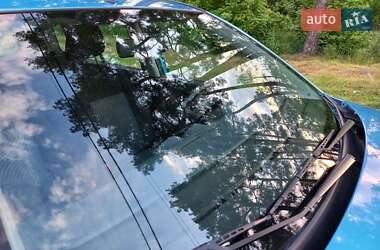 Хетчбек Ford Fusion 2010 в 