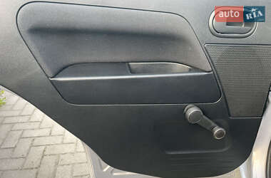 Хетчбек Ford Fusion 2011 в 